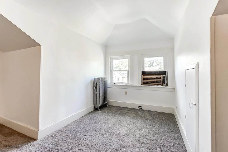 2 Beds 1 Bath - Apartment photo'