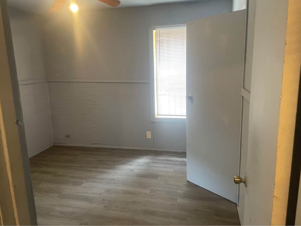 2 Beds 1 Bath - House photo'