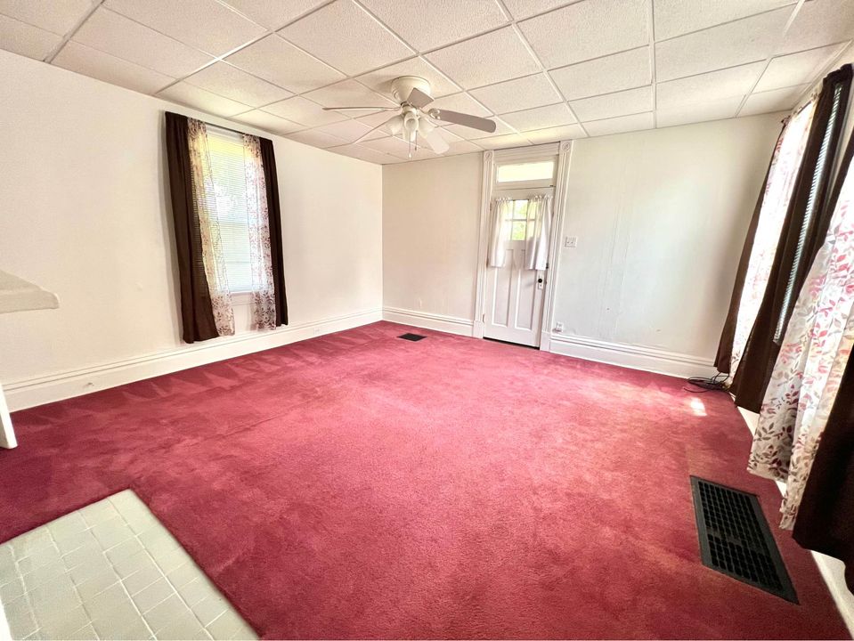 2 Beds 1 Bath - House photo'