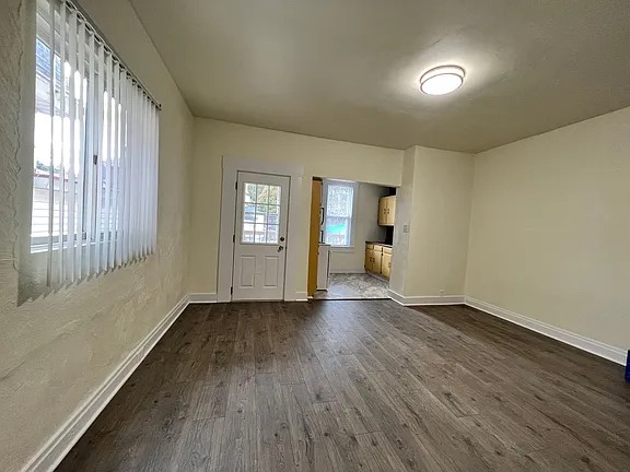 2 Beds 1 Bath House photo'