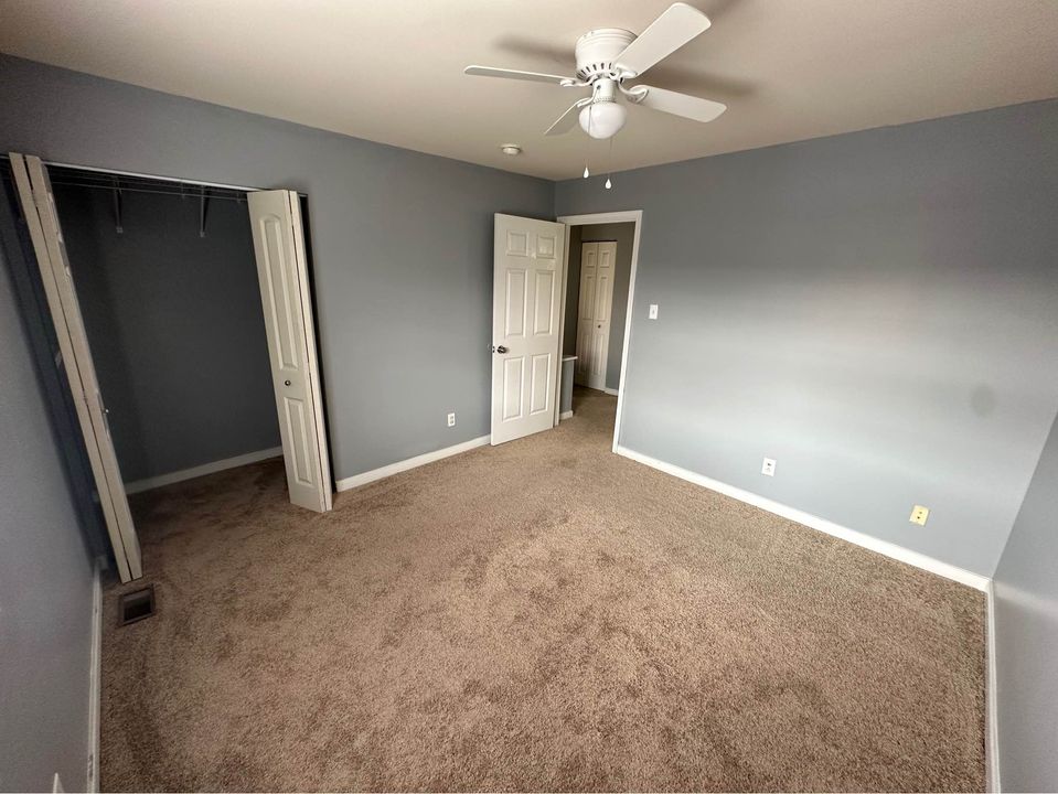 2 Beds 1 Bath - Townhouse photo'