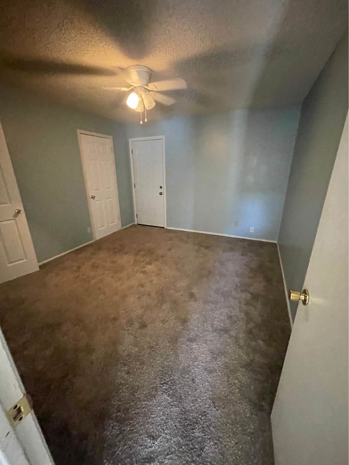 2 Beds 1 Bath - Townhouse photo'