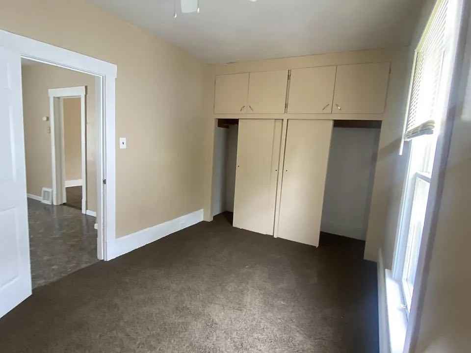 2 Beds 1 Bath - Townhouse photo'