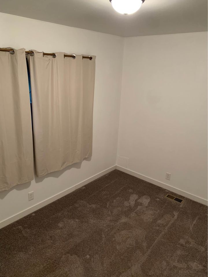 2 Beds 1 Bath - Townhouse photo'