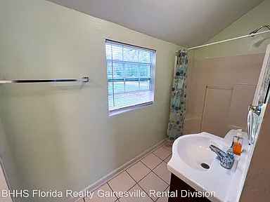 2 Beds 2 Baths - Townhouse photo'