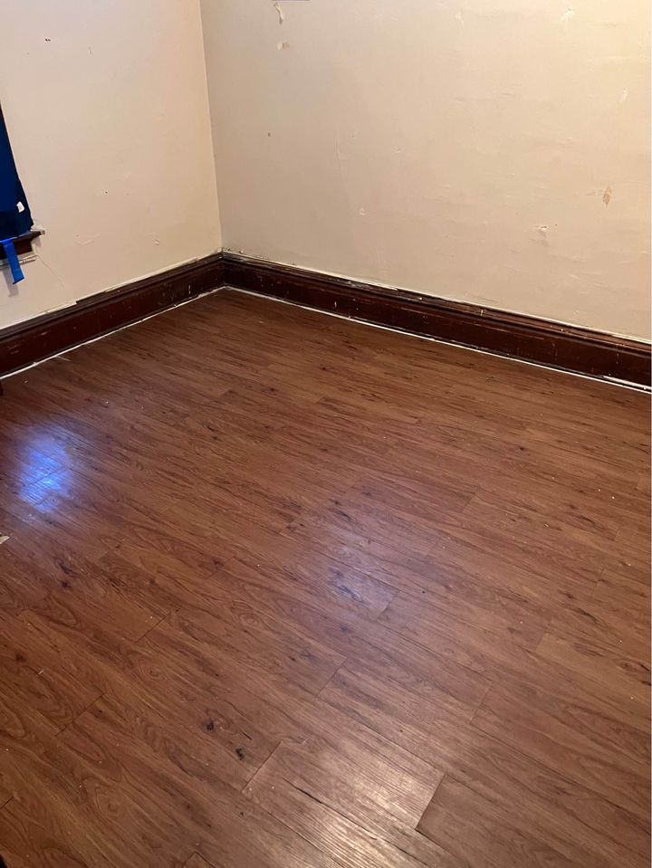 3 Beds 1 Bath - Apartment photo'