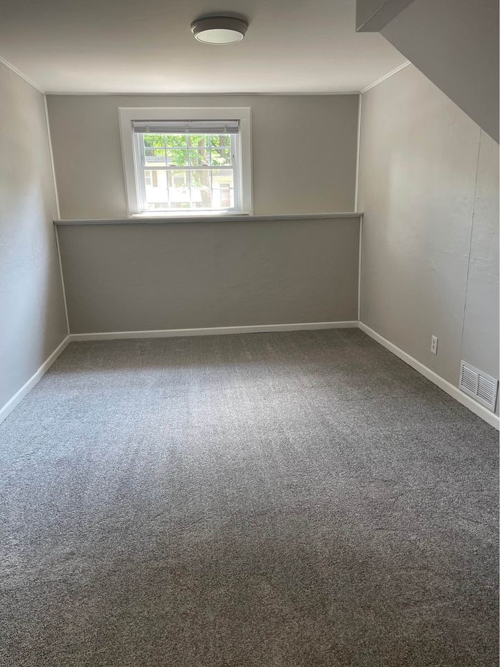 3 Beds 1 Bath - House photo'