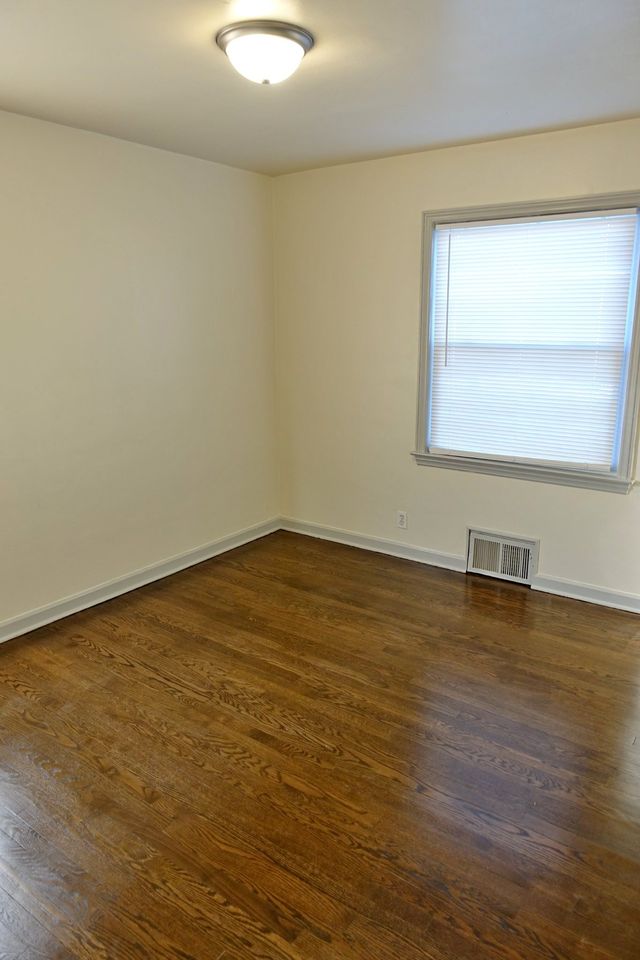 3 Beds 1 Bath House photo'