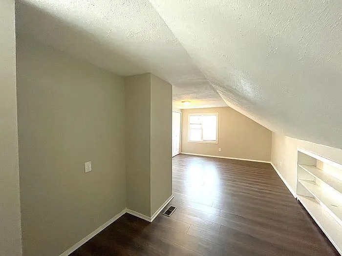 3 Beds 1 Bath House photo'