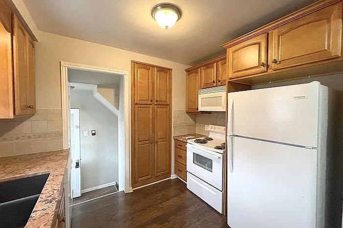 3 Beds 1 Bath House photo'