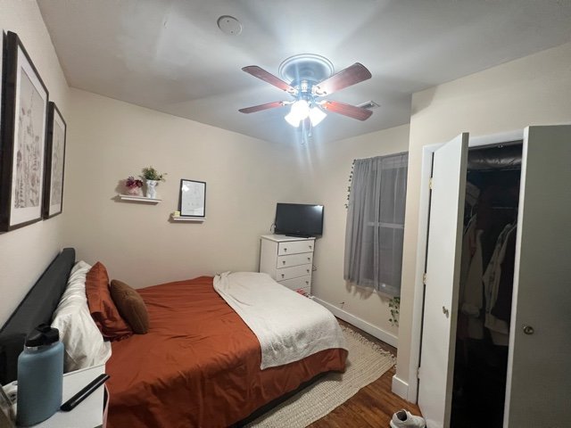 4 Beds 1 Bath Apartment photo'