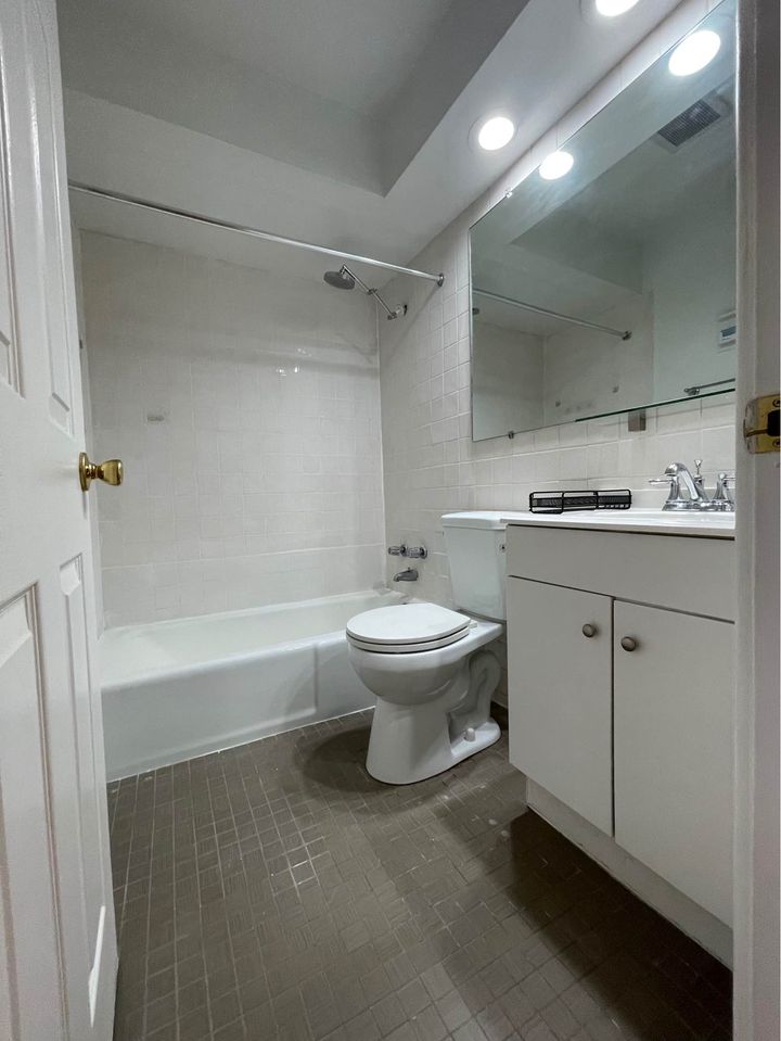 1 Bed 1 Bath - Apartment photo'