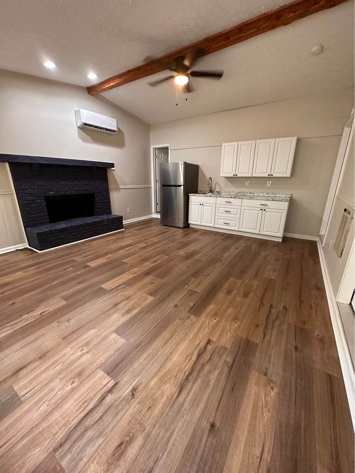 1 Bed 1 Bath - Apartment photo'