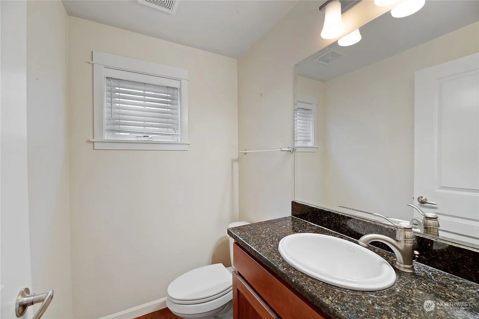 1 Bed 1 Bath Townhouse photo'