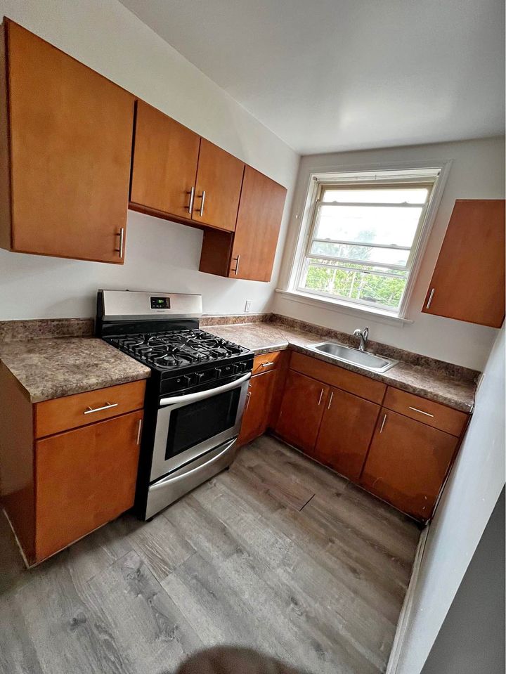 2 Beds 1 Bath - Apartment