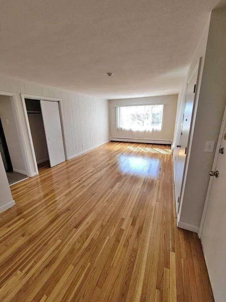 2 Beds 1 Bath - Apartment