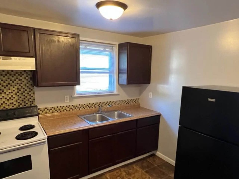 2 Beds 1 Bath - Apartment photo'