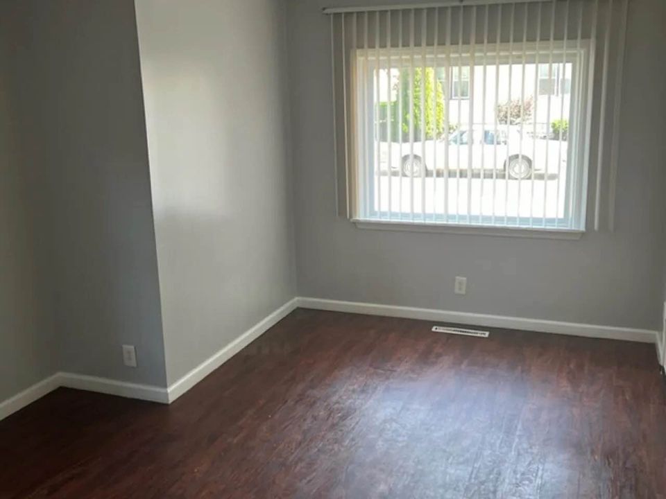 2 Beds 1 Bath - Apartment photo'