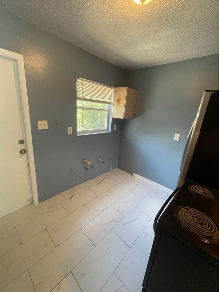 2 Beds 1 Bath - Apartment photo'