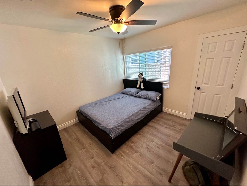 2 Beds 1 Bath - House photo'