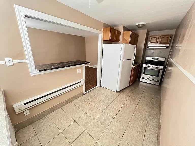 2 Beds 1 Bath - House photo'