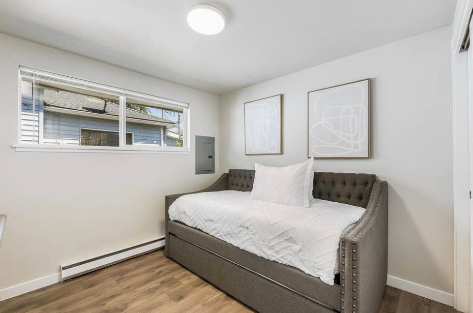 2 Beds 1 Bath House photo'