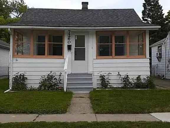 2 Beds 1 Bath - House photo'