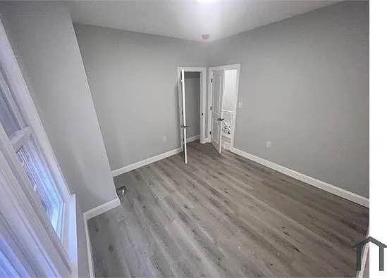 4 Beds 2 Baths - Townhouse