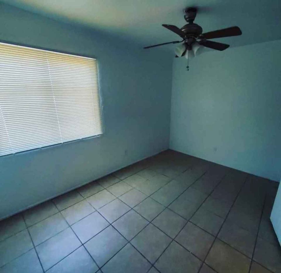 2 Beds 1 Bath - House photo'