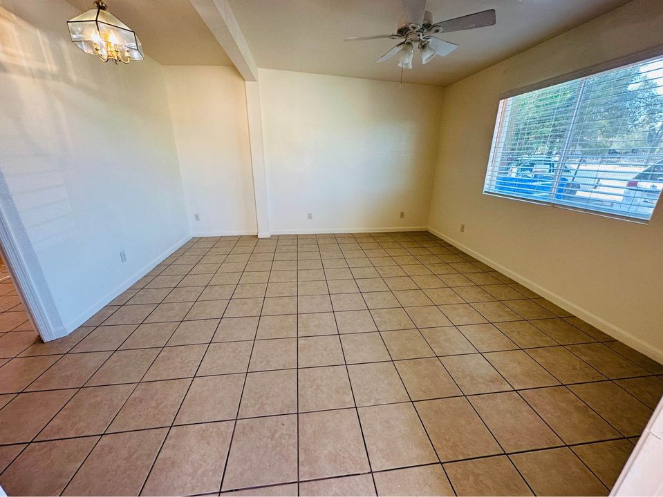 3 Beds 1 Bath - House photo'