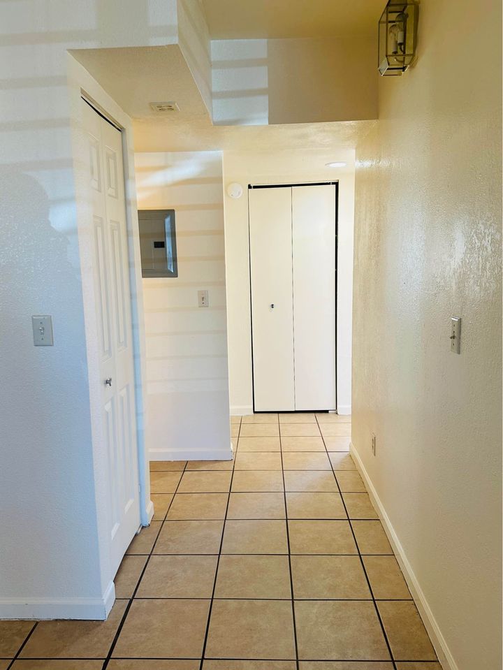 3 Beds 1 Bath - House photo'