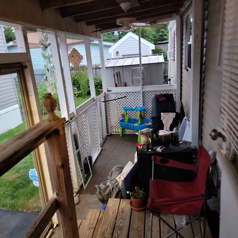 2 Beds 1 Bath - House photo'