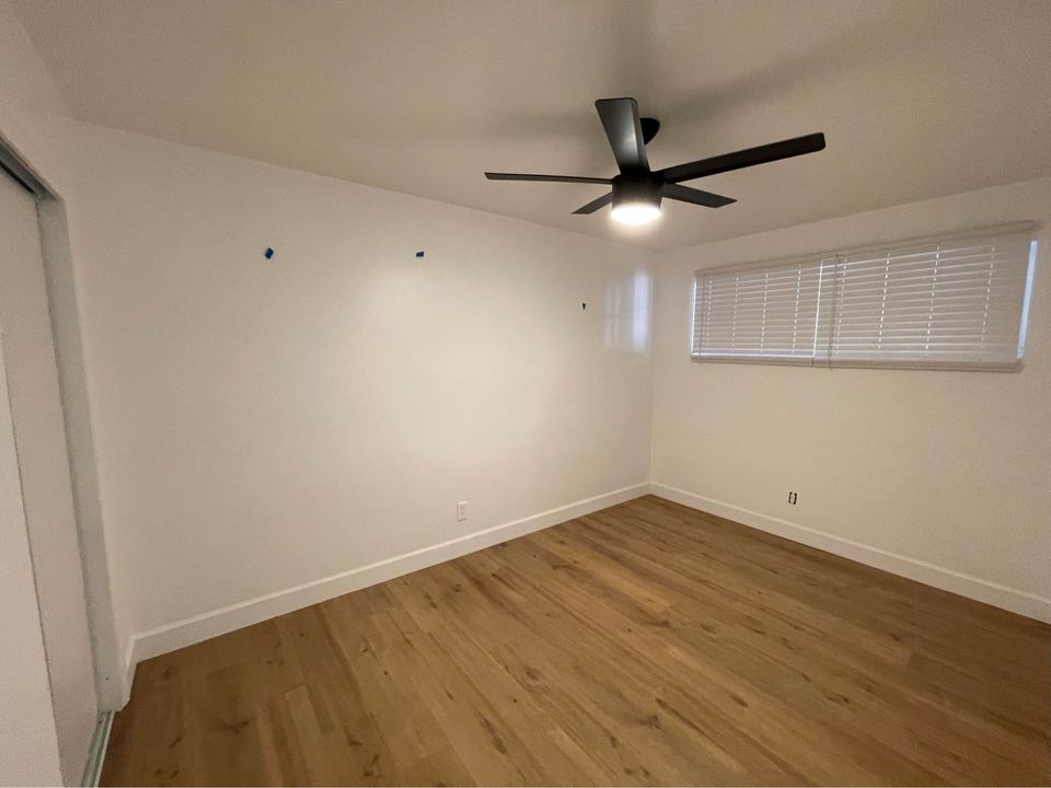 2 Beds 1 Bath - Townhouse photo'