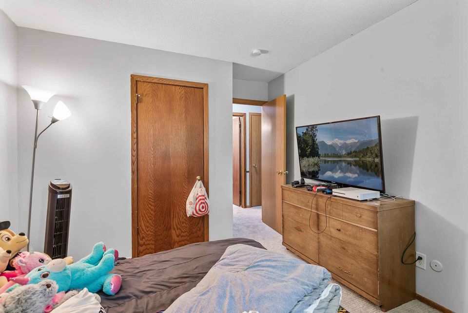 3 Beds 1 Bath - Apartment photo'