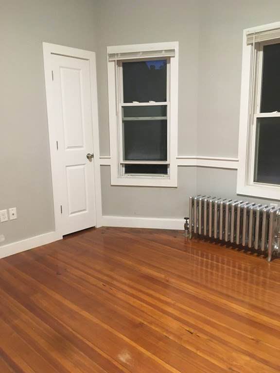 4 Beds 1 Bath - Apartment photo'