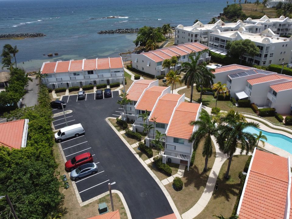 Dorado Townhome Just Steps From The Beach photo'