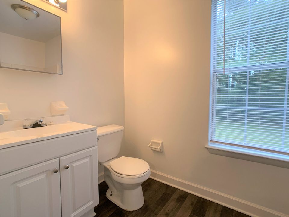 2 Beds 1 Bath Apartment photo'