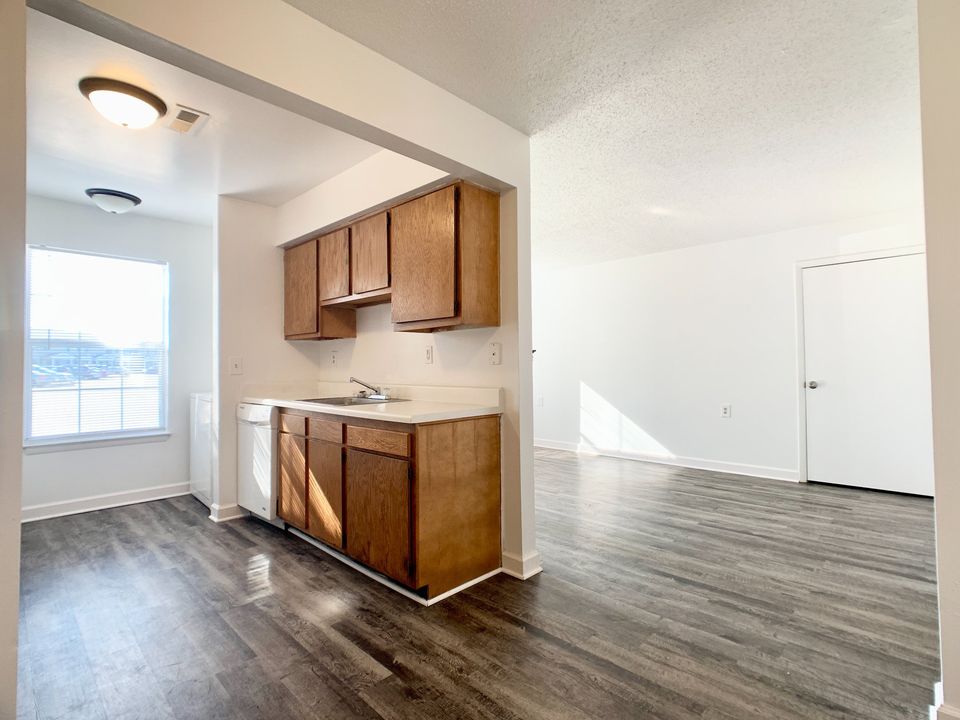 2 Beds 1 Bath Apartment photo'