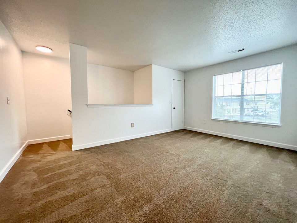 2 Beds 1 Bath Apartment photo'