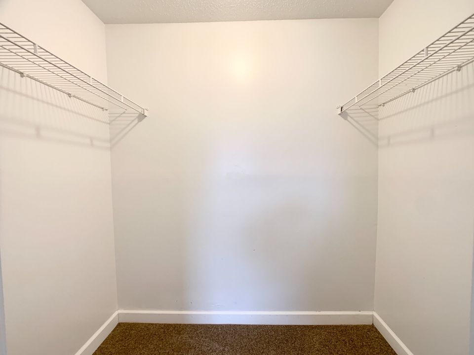 2 Beds 1 Bath Apartment photo'