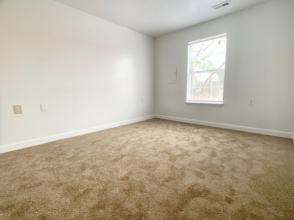 2 Beds 1 Bath Apartment photo'