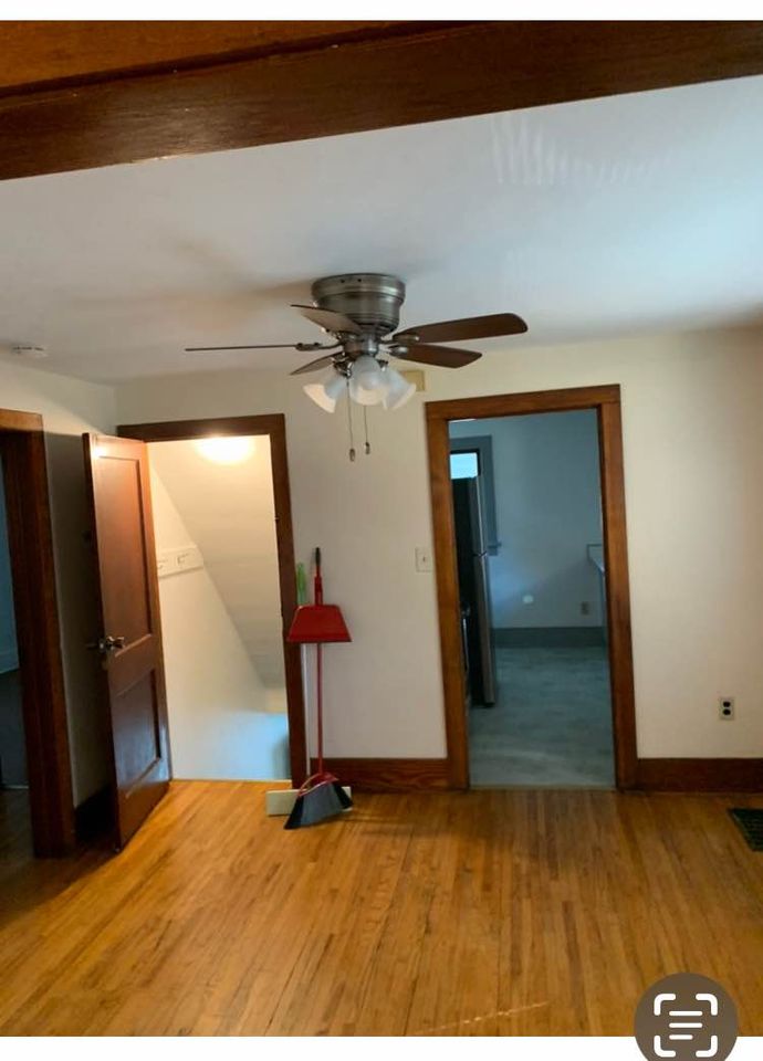 2 Beds 1 Bath - Apartment