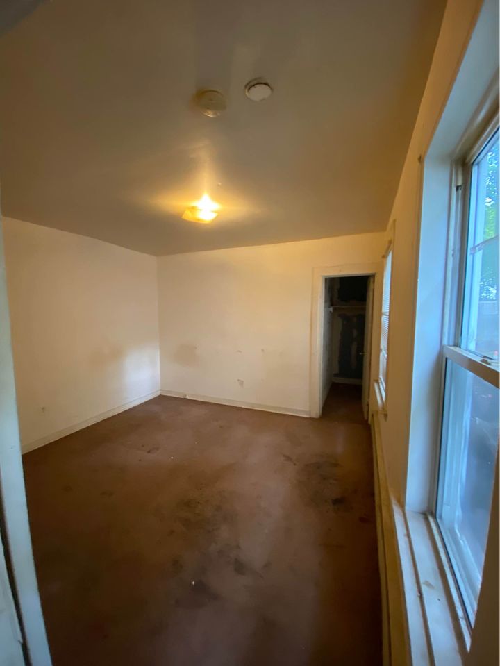 3 Beds 1 Bath - Apartment photo'