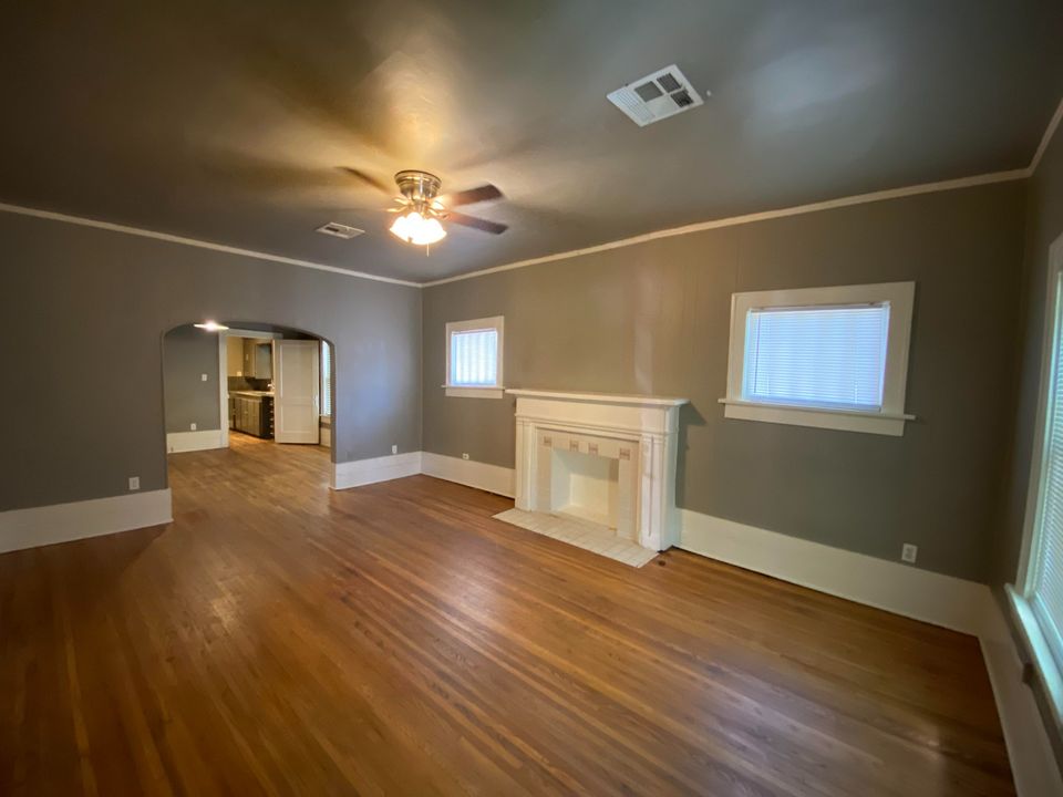 3 Beds 1 Bath House photo'