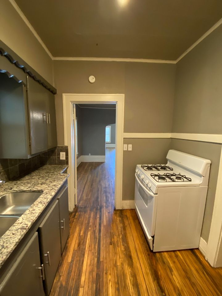 3 Beds 1 Bath House photo'