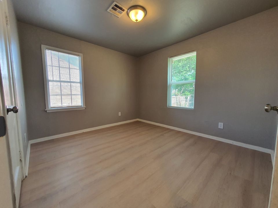 3 Beds 1 Bath House photo'