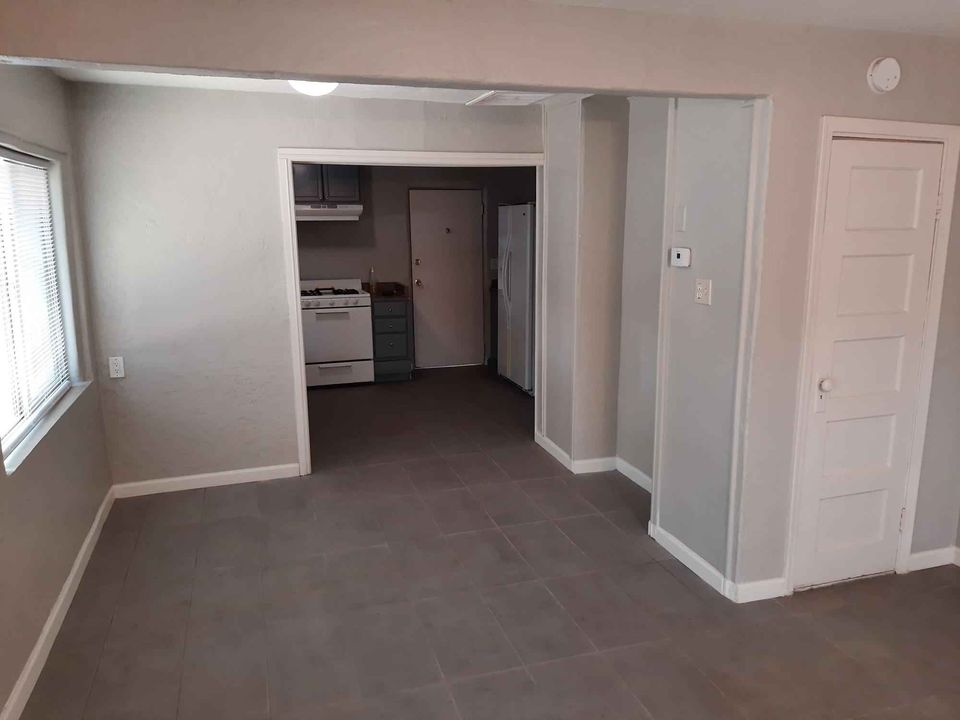 3 Beds 1 Bath - House photo'