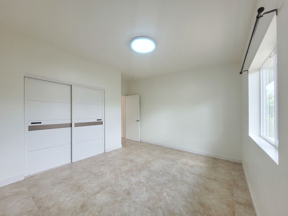 2 Beds 1 Bath House photo'