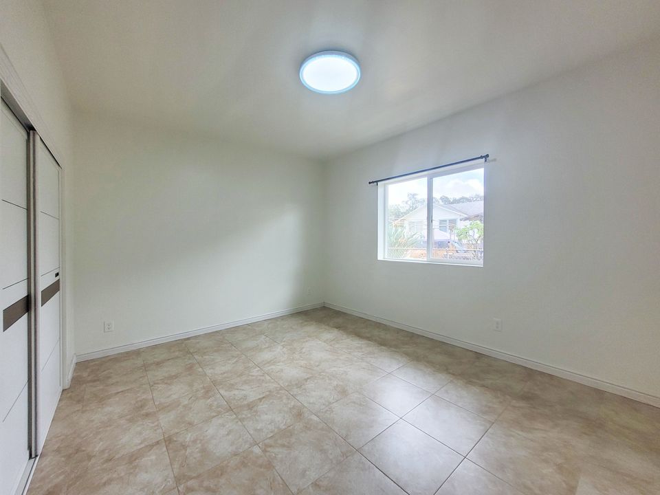 2 Beds 1 Bath House photo'