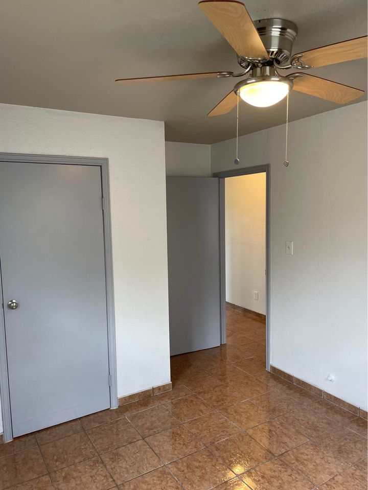 2 Beds 1 Bath - House photo'